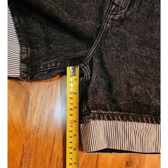 Vigoss NWOT Gray Ultra High Rise 29 shorts - Picture 3 of 9